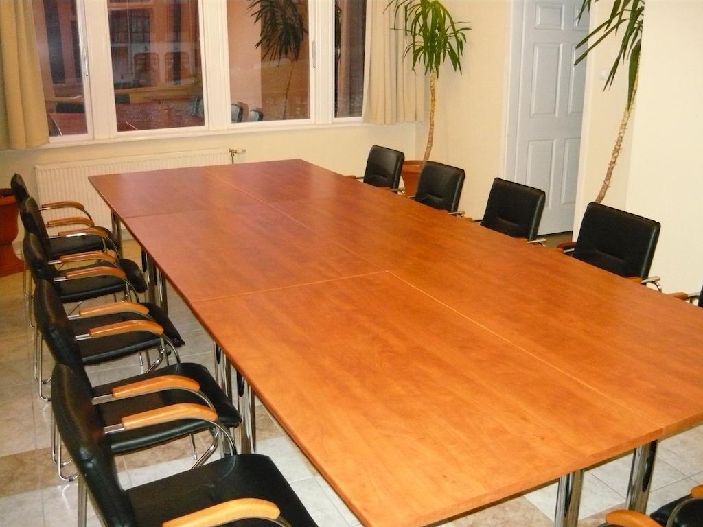 Ezuestfenyo Hotel Telkibánya Zewnętrze zdjęcie