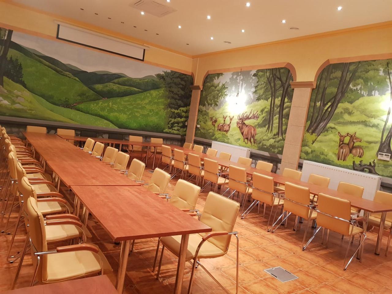 Ezuestfenyo Hotel Telkibánya Zewnętrze zdjęcie